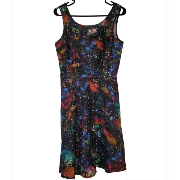 Retrolicious Galaxy Dress - Picture 1 of 6